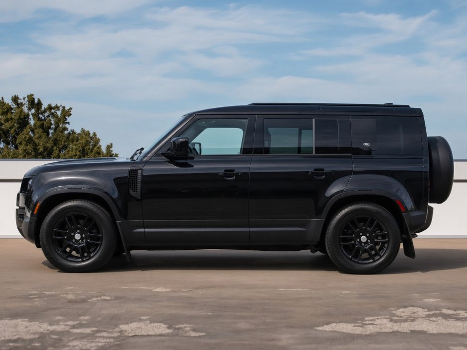 2024 Land Rover Defender S-4