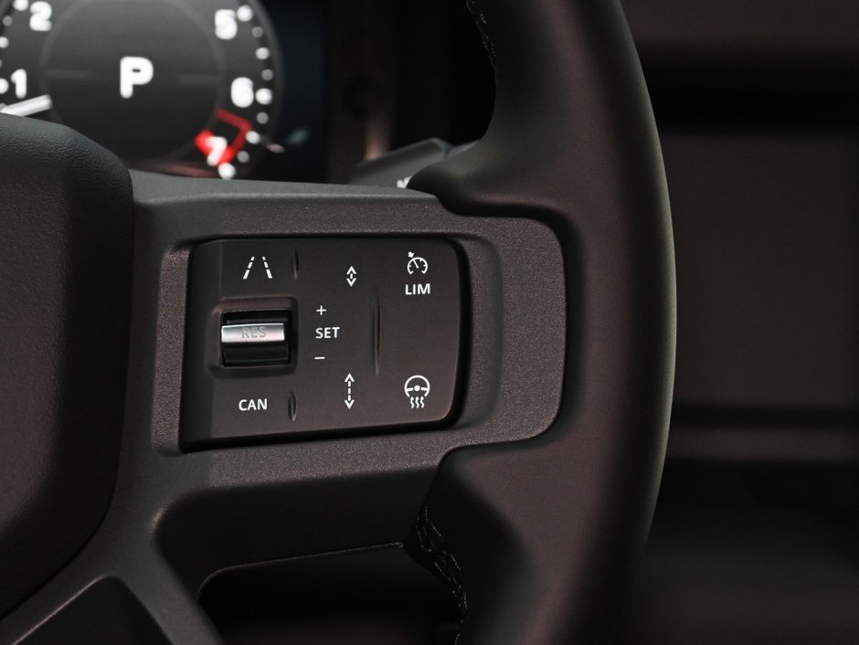 2025 Land Rover Defender S-16