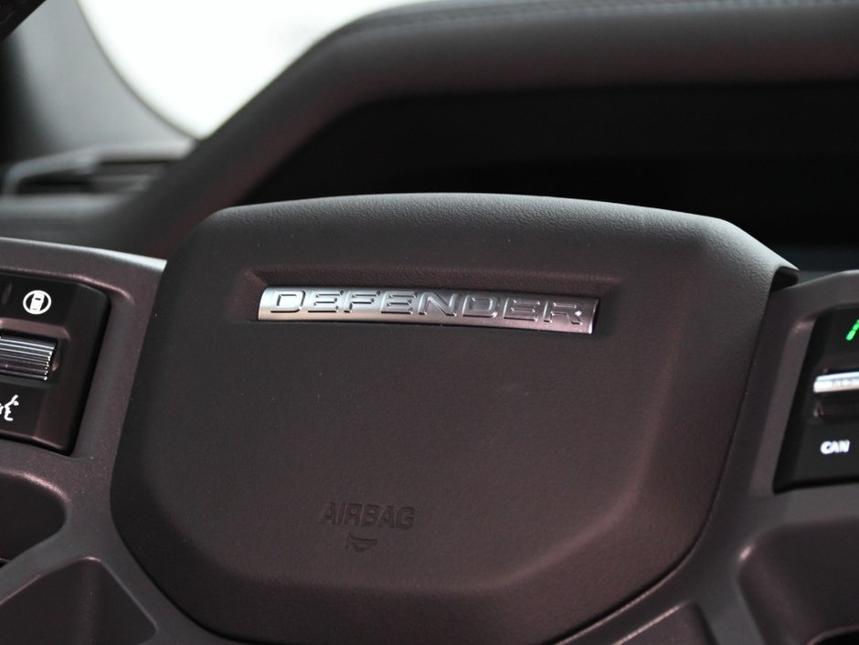 2025 Land Rover Defender S-24