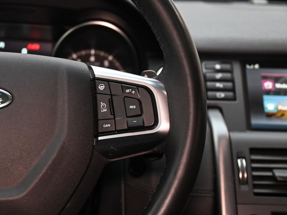 2019 Land Rover Discovery Sport HSE-18