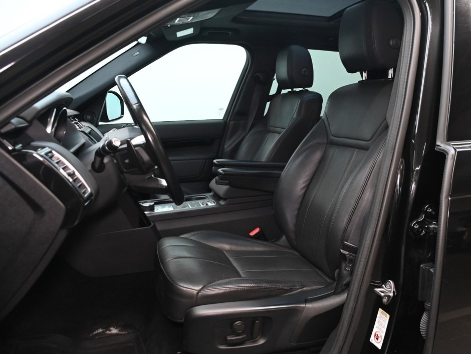 2020 Land Rover Discovery SE-10