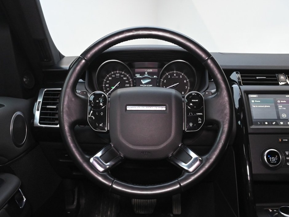 2020 Land Rover Discovery SE-14
