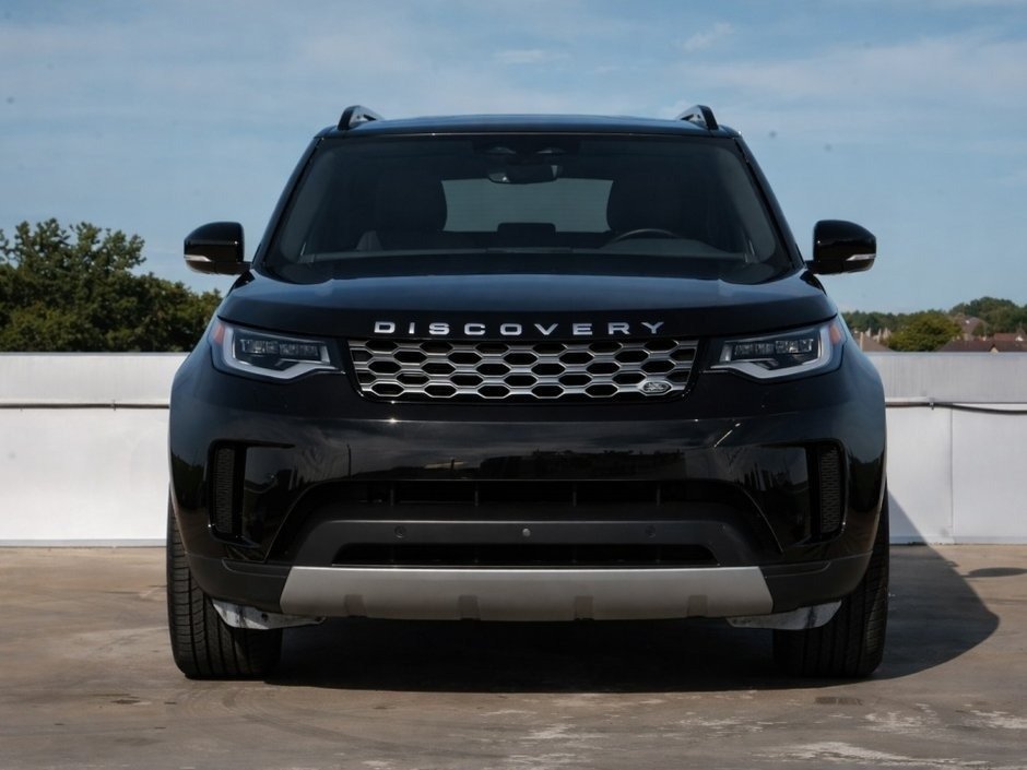 2023 Land Rover Discovery S-7