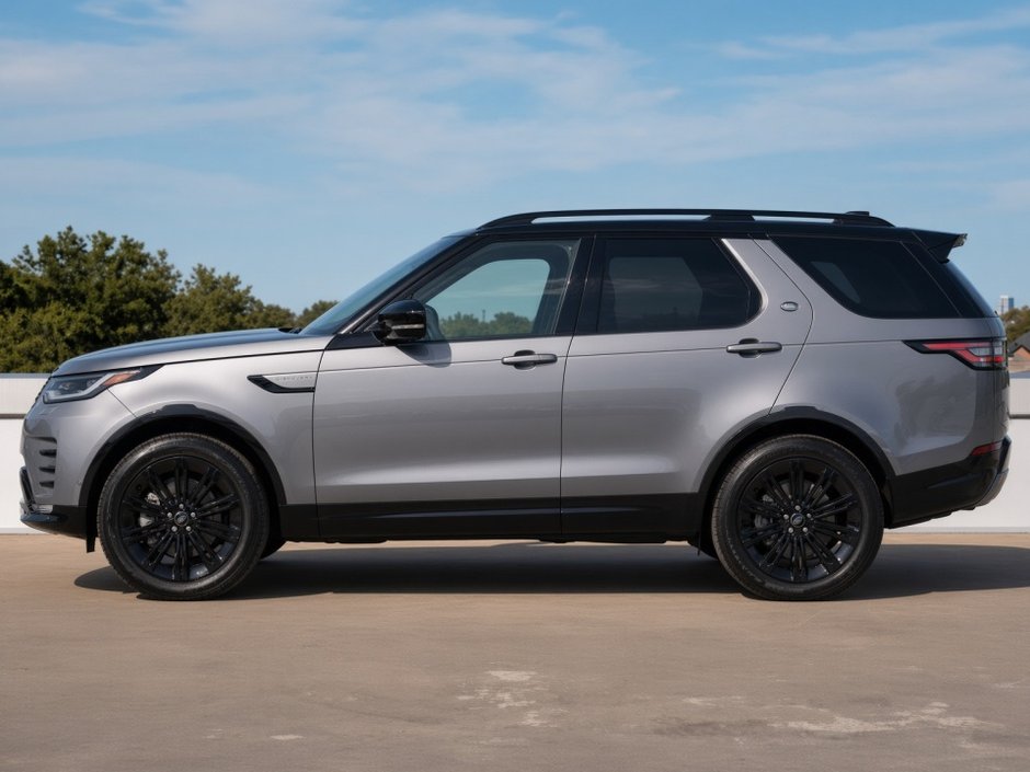 2025 Land Rover Discovery Dynamic SE-2