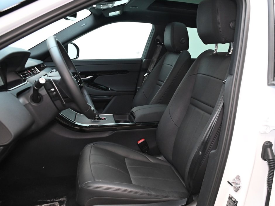 2026 Land Rover Range Rover Evoque S-8