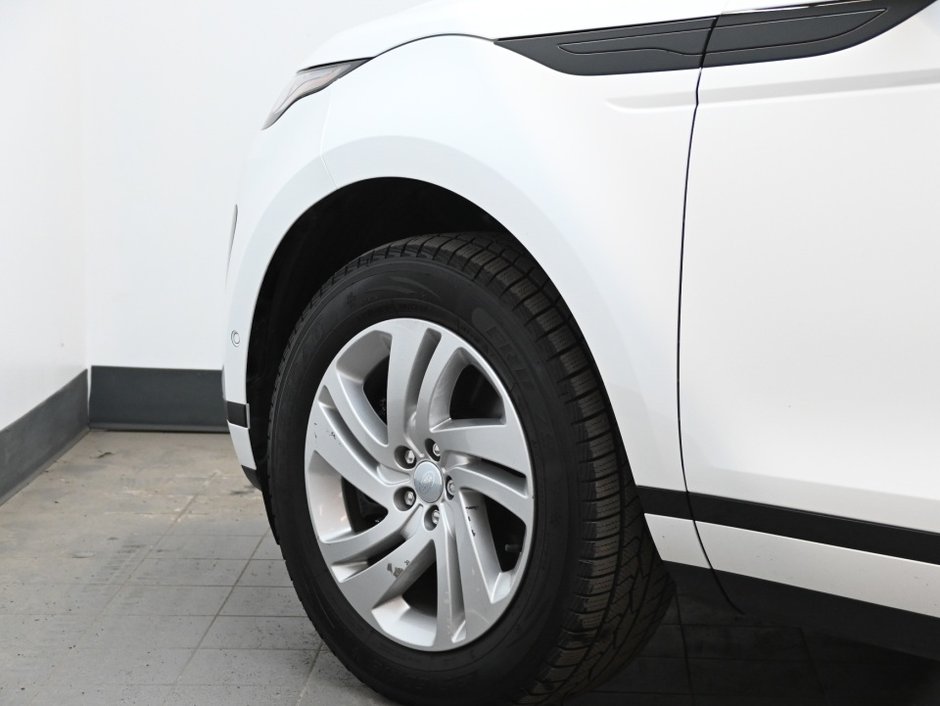 2026 Land Rover Range Rover Evoque S-29