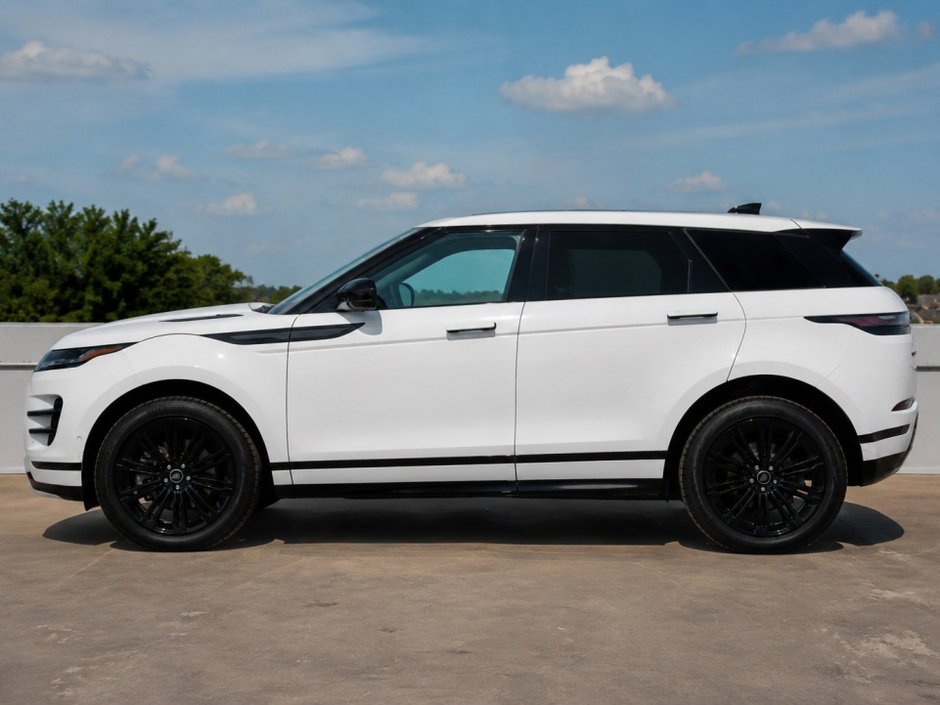 2026 Land Rover Range Rover Evoque Dynamic SE-4