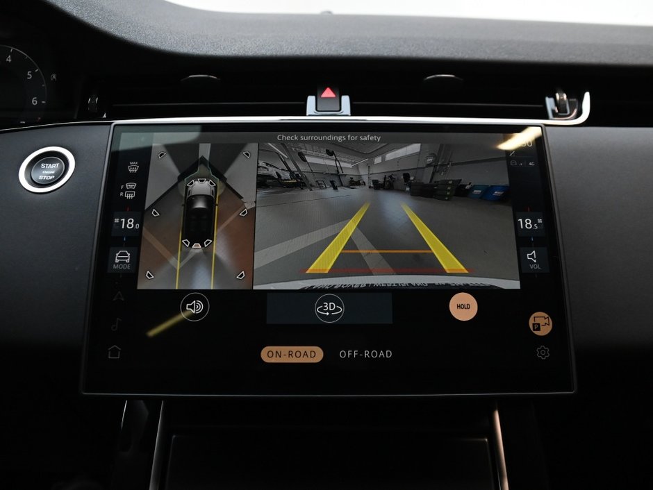 2026 Land Rover Range Rover Evoque Dynamic SE-21