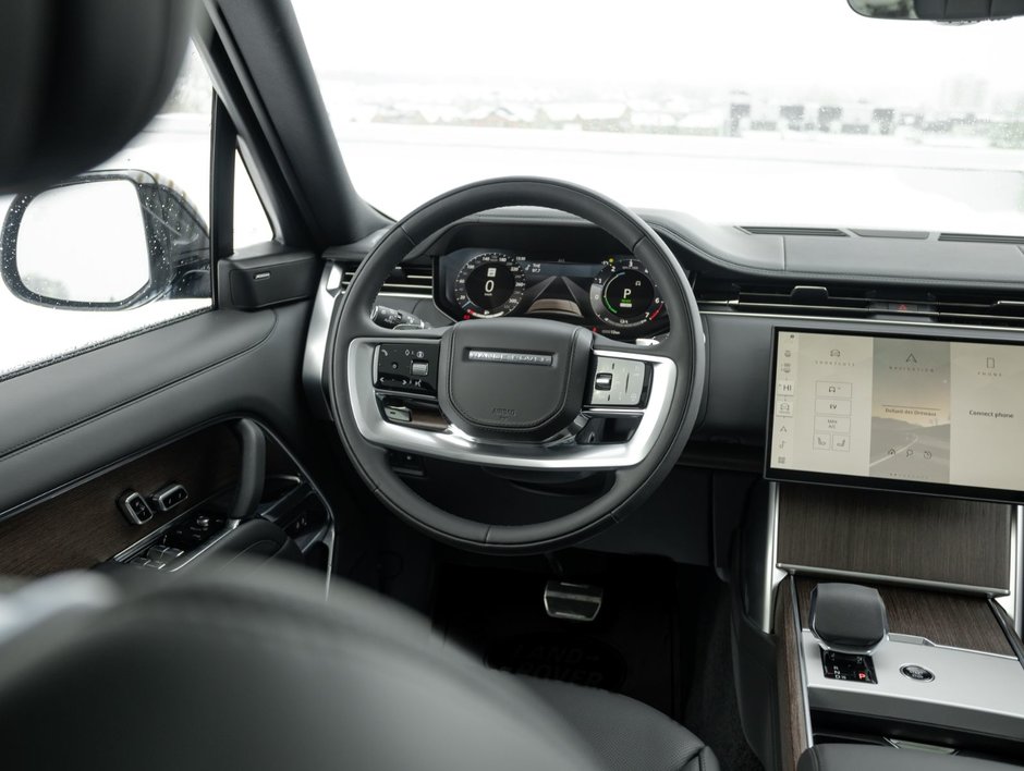 Land Rover Range Rover SE 2025-26
