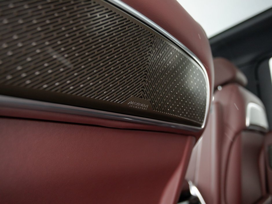 Land Rover Range Rover Autobiography 2025-10