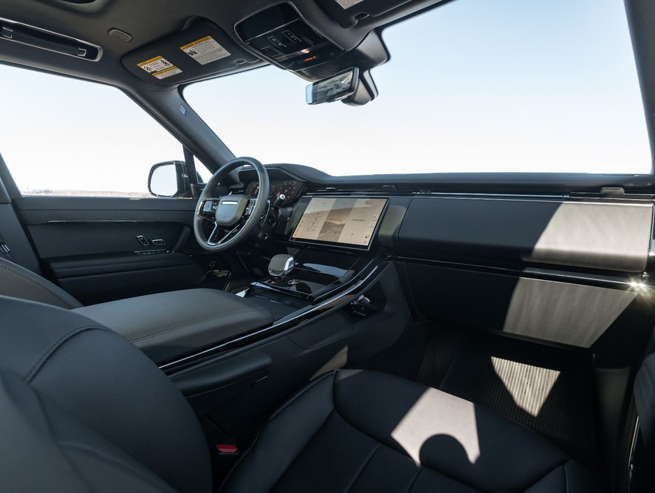 2025 Land Rover Range Rover Sport Dynamic SE-30