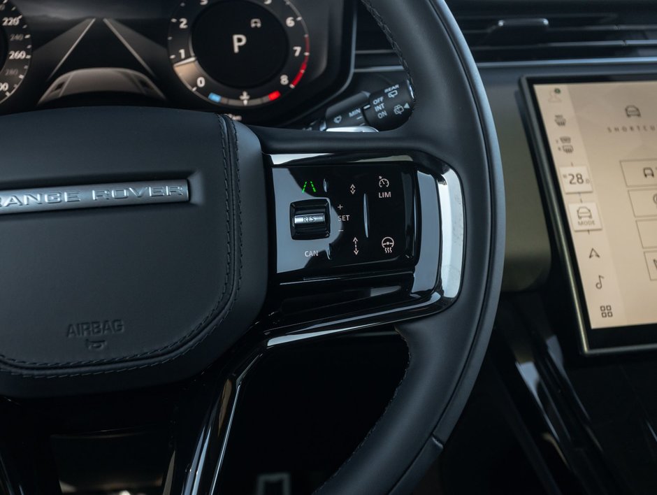 2025 Land Rover Range Rover Sport Dynamic SE-21