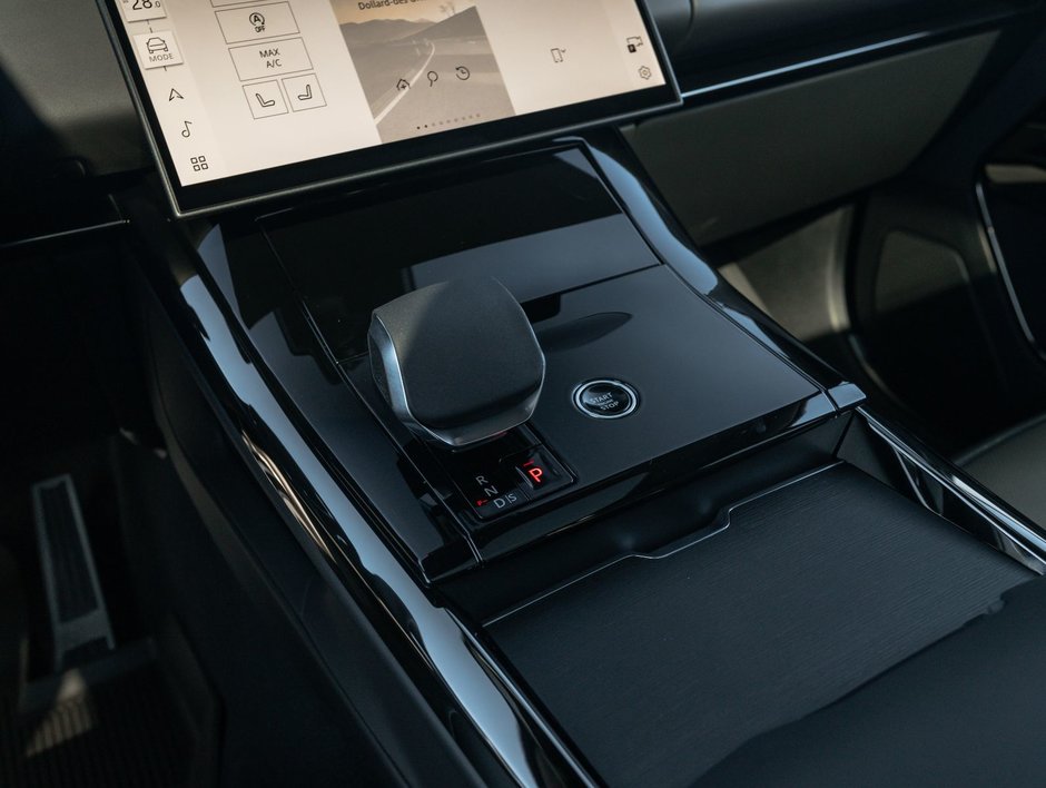 2025 Land Rover Range Rover Sport Dynamic SE-18
