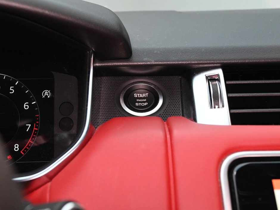 2022 Land Rover Range Rover Sport HST-18