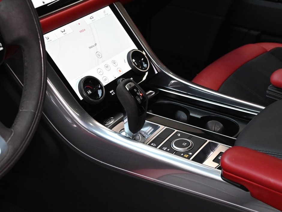 2022 Land Rover Range Rover Sport HST-19