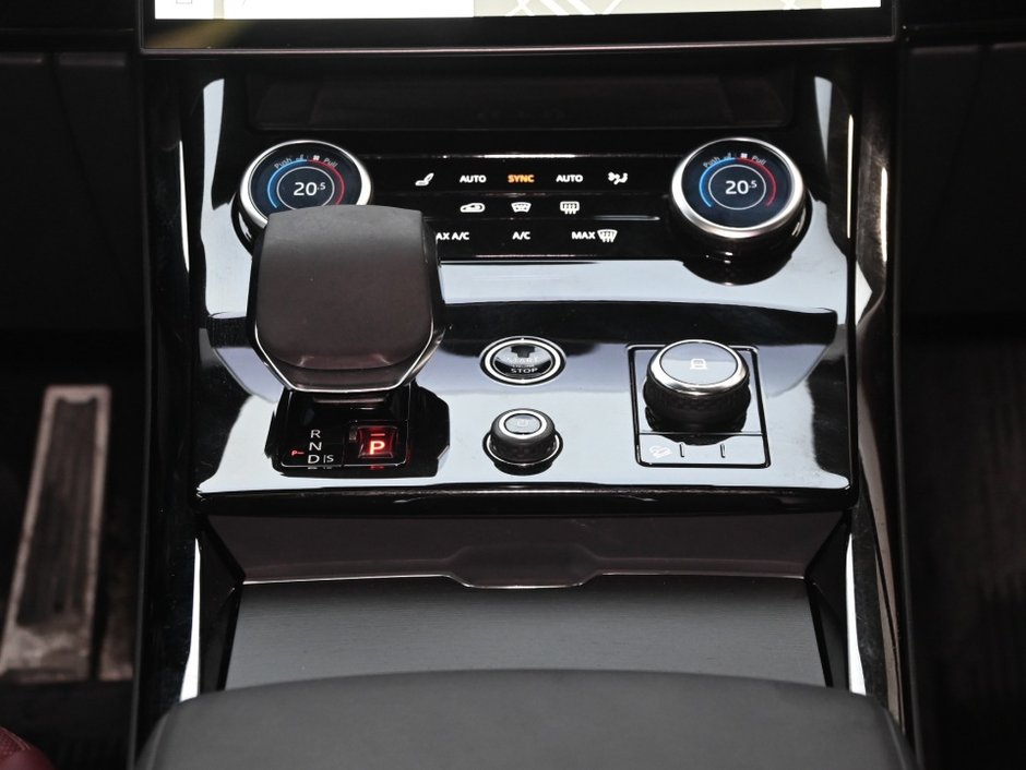 2023 Land Rover Range Rover Sport Dynamic SE-18