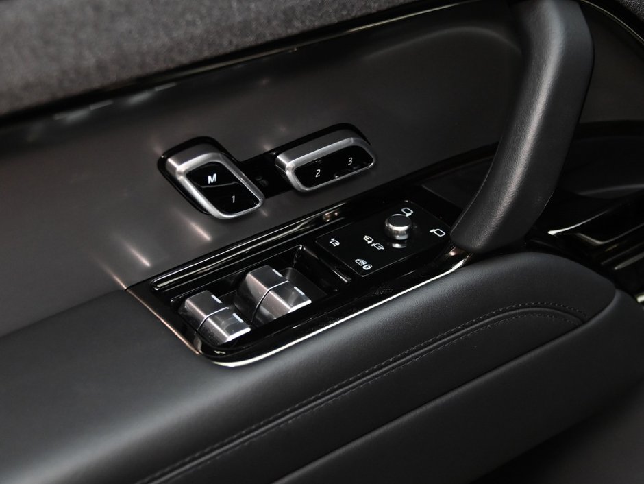 2023 Land Rover Range Rover Sport Dynamic SE-11