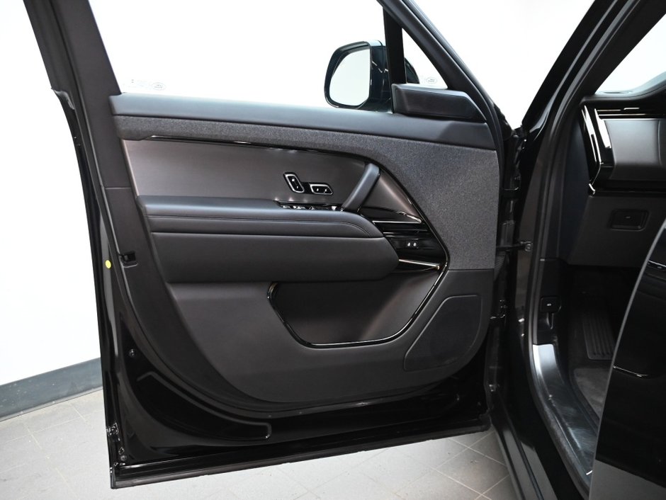 2024 Land Rover Range Rover Sport Dynamic HSE-8