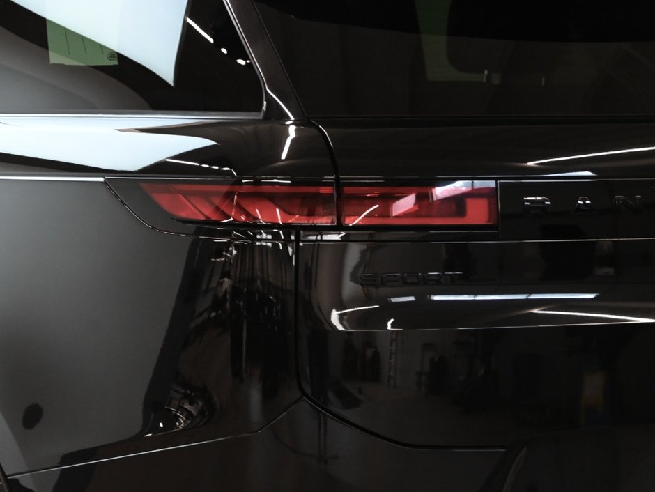 2024 Land Rover Range Rover Sport Dynamic HSE-26