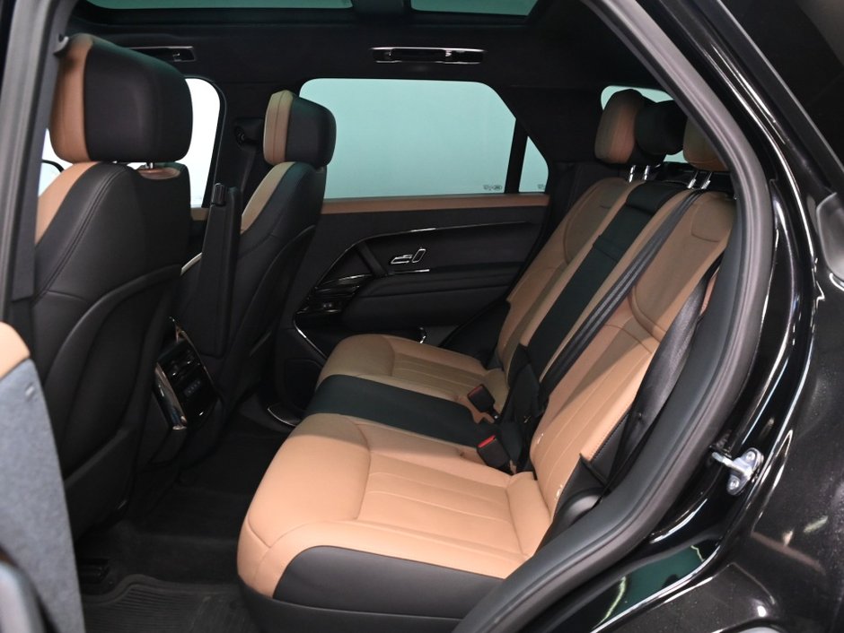 2024 Land Rover Range Rover Sport Dynamic SE-3