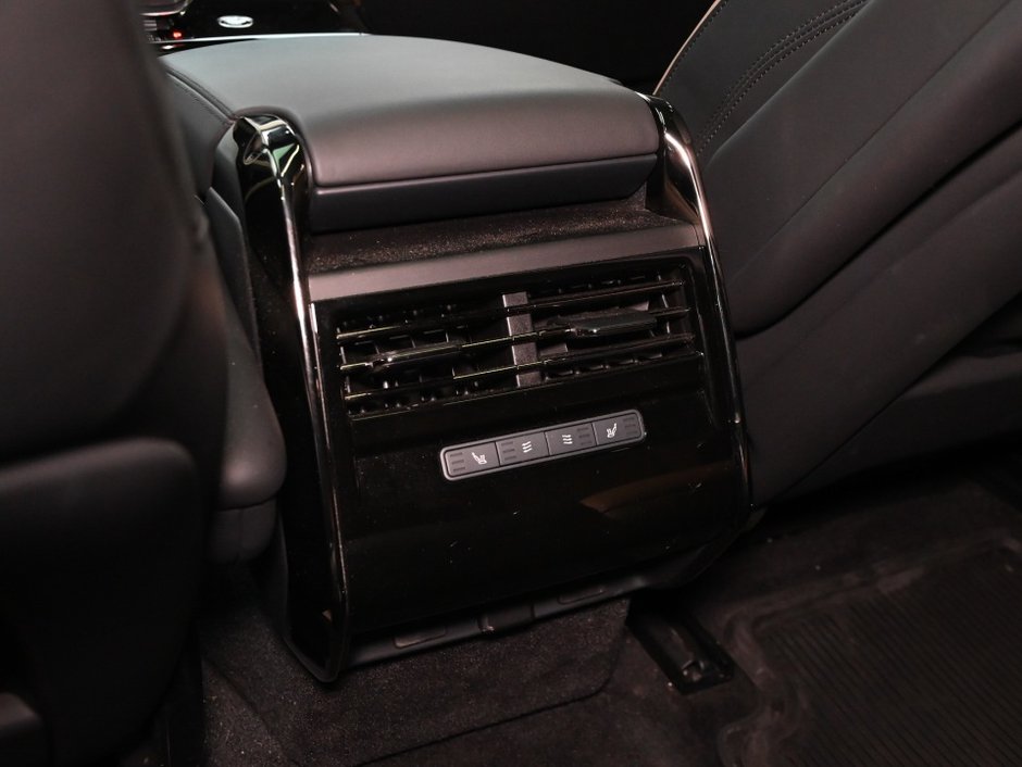 2024 Land Rover Range Rover Sport Dynamic SE-23