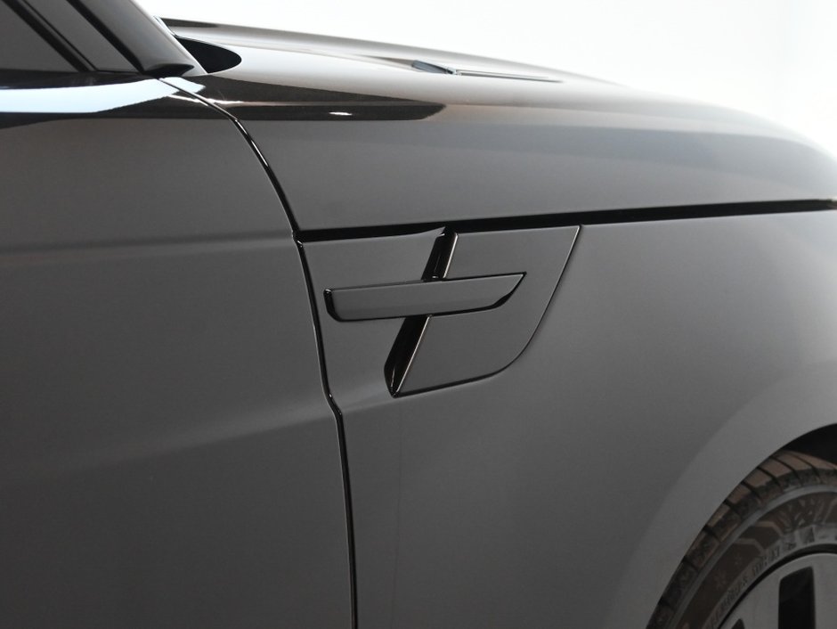2025 Land Rover Range Rover Sport Dynamic SE-27