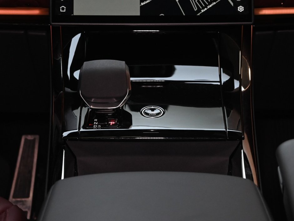 2025 Land Rover Range Rover Sport Dynamic SE-19