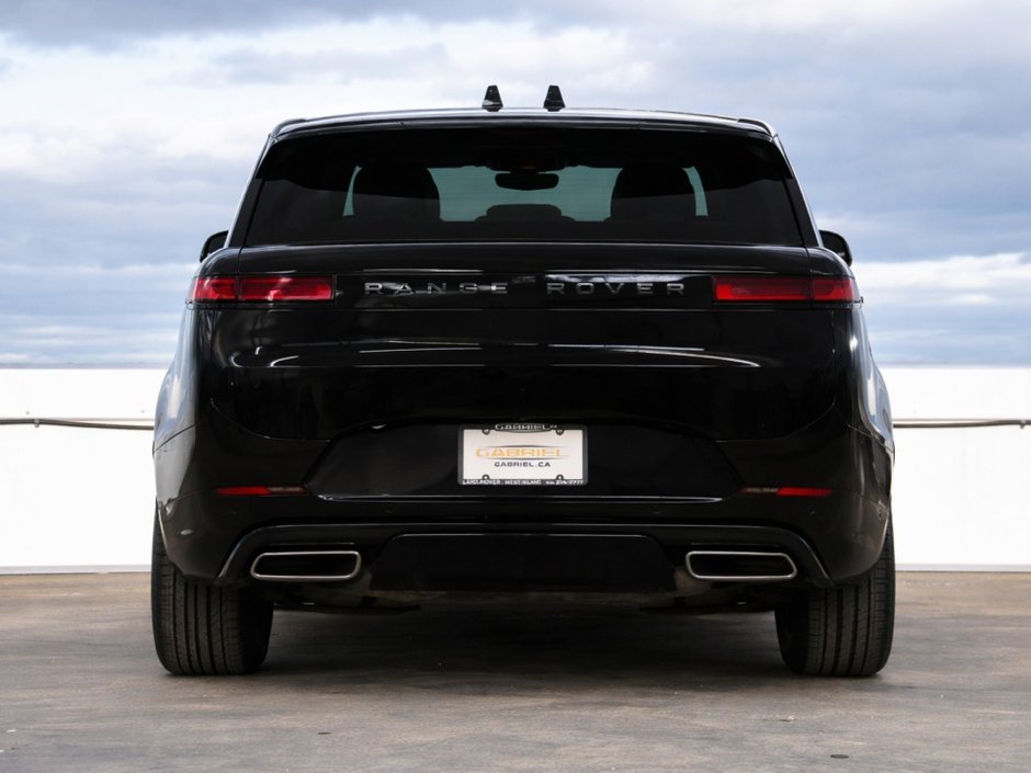 2025 Land Rover Range Rover Sport Dynamic SE-4