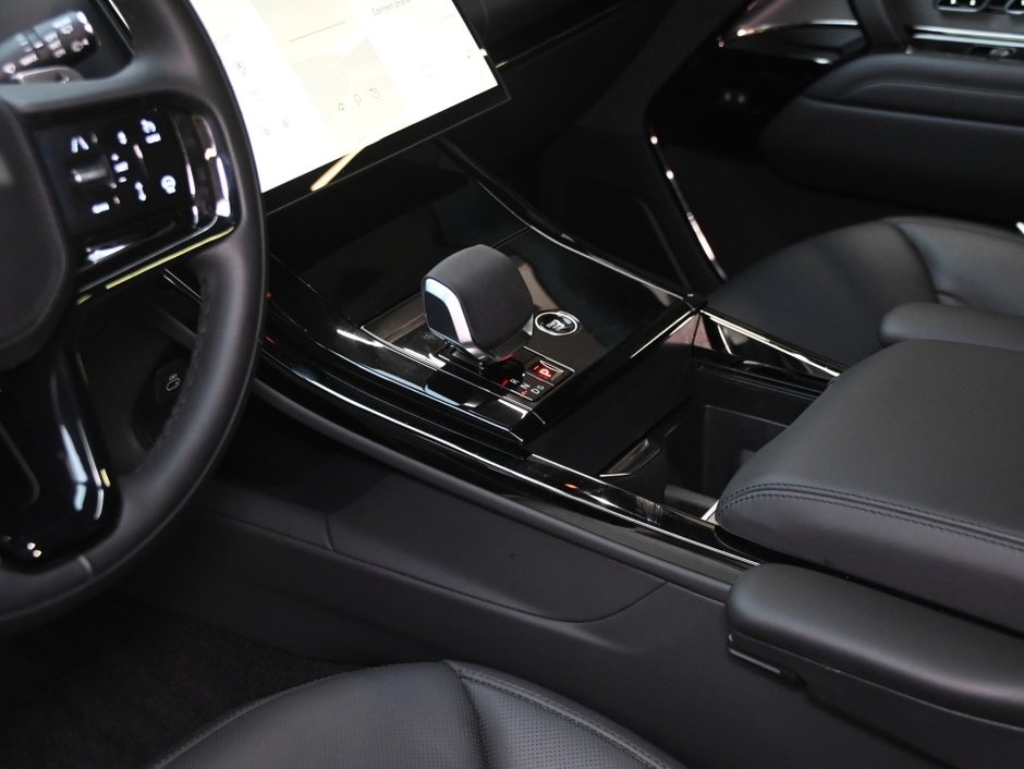 2025 Land Rover Range Rover Sport Dynamic SE-11
