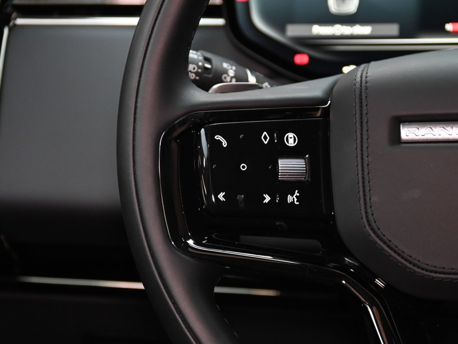 2025 Land Rover Range Rover Sport Dynamic HSE-15