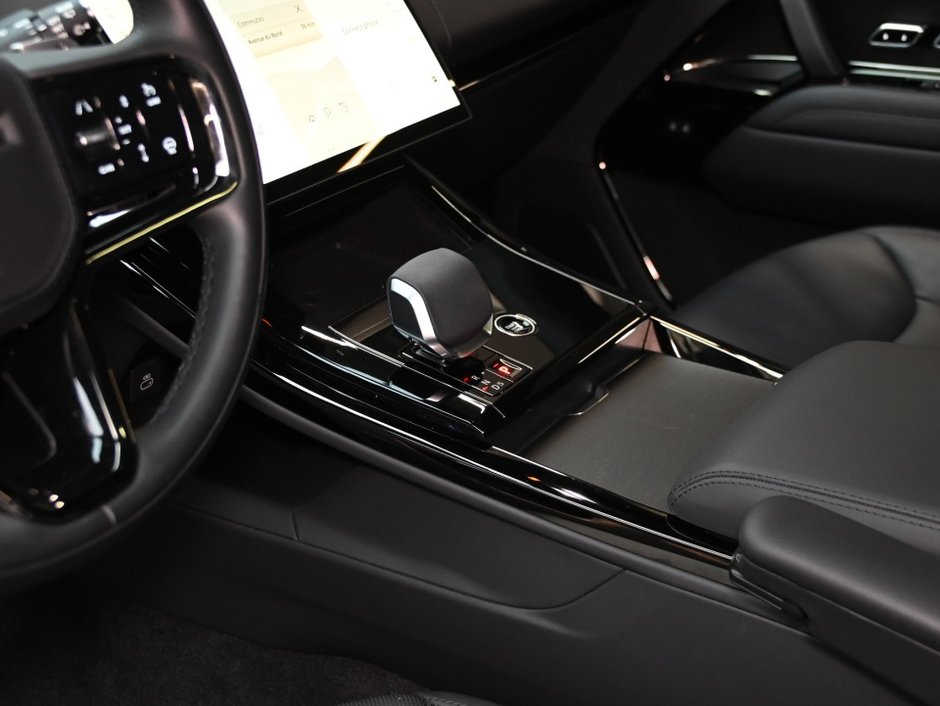 2025 Land Rover Range Rover Sport Dynamic HSE-11