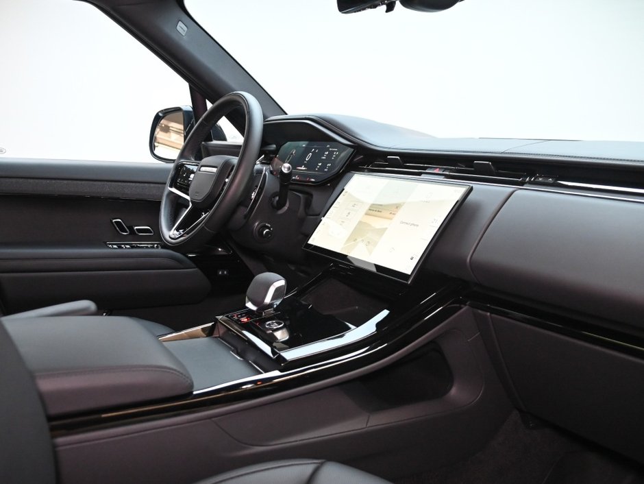 2025 Land Rover Range Rover Sport Dynamic HSE-23