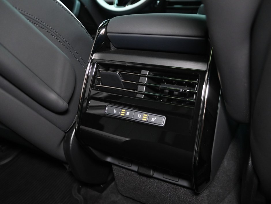 2025 Land Rover Range Rover Sport Dynamic SE-24