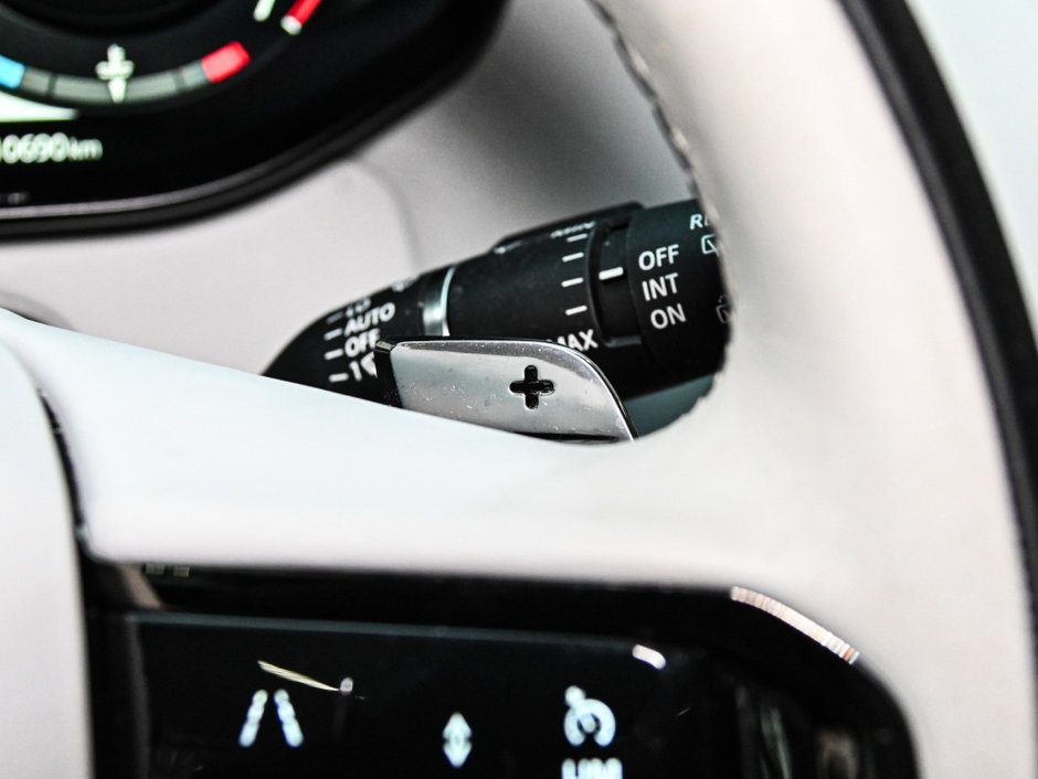 2025 Land Rover Range Rover Sport Dynamic HSE-16
