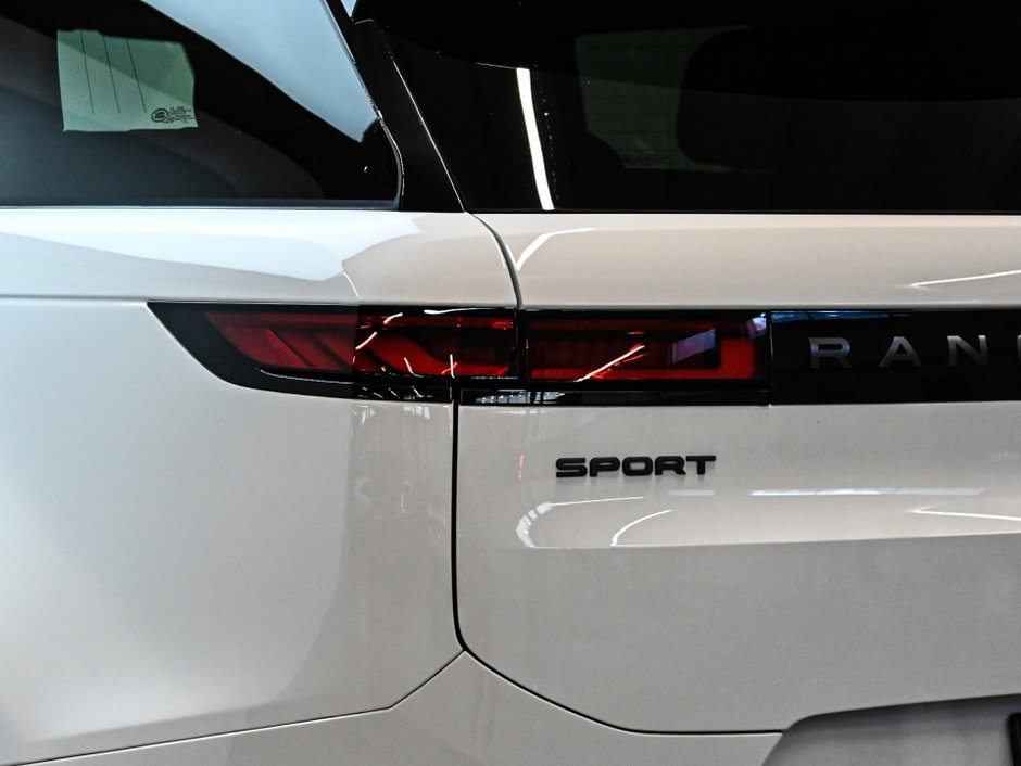 2025 Land Rover Range Rover Sport Dynamic HSE-26