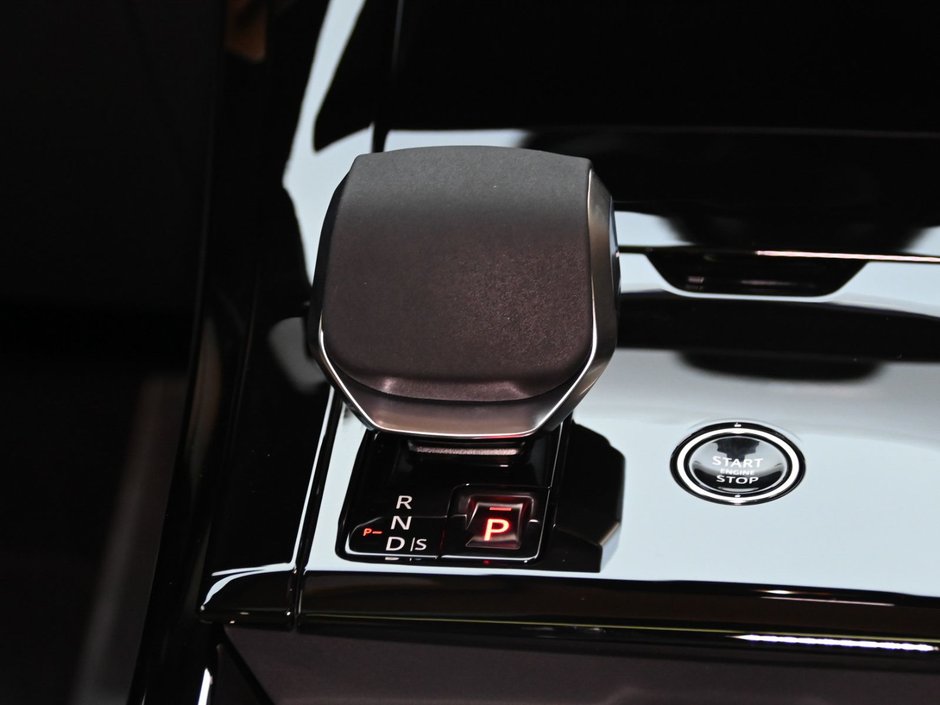 2026 Land Rover Range Rover Sport Dynamic HSE-21