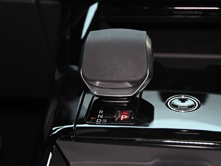 2026 Land Rover Range Rover Sport Dynamic SE-25