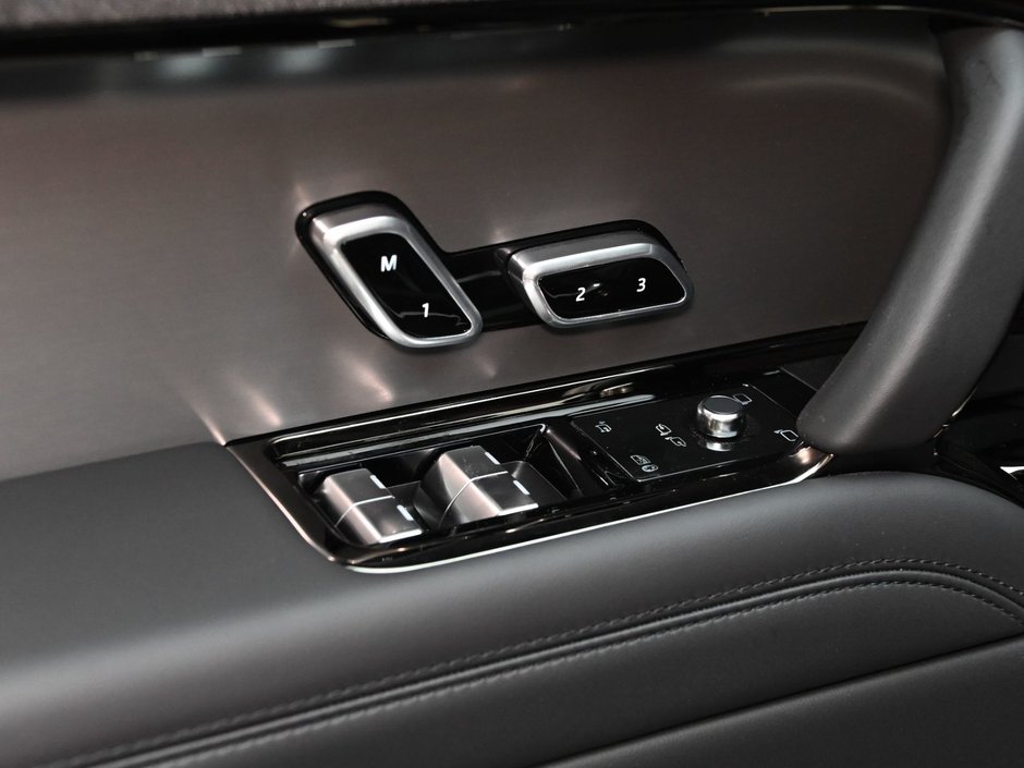2026 Land Rover Range Rover Sport Dynamic SE-19