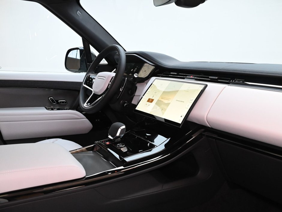 2026 Land Rover Range Rover Sport S-13