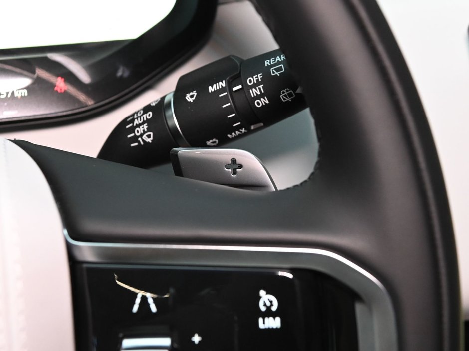 2026 Land Rover Range Rover Sport S-21