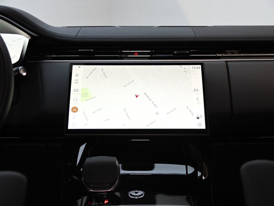 2026 Land Rover Range Rover Sport S-21