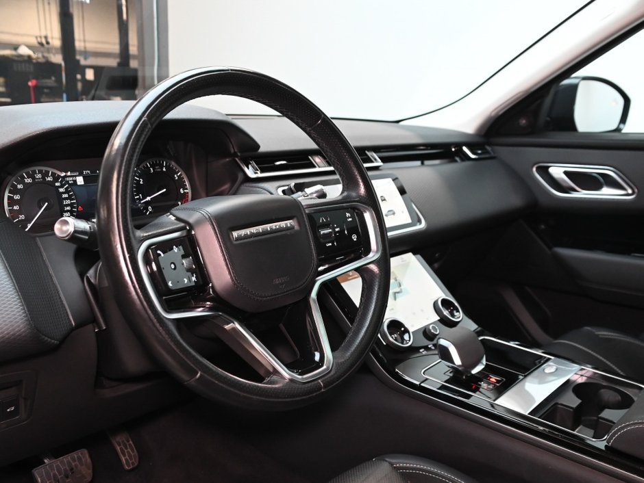 2022 Land Rover Range Rover Velar S-2