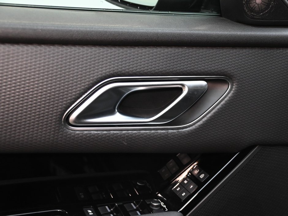 2022 Land Rover Range Rover Velar S-10
