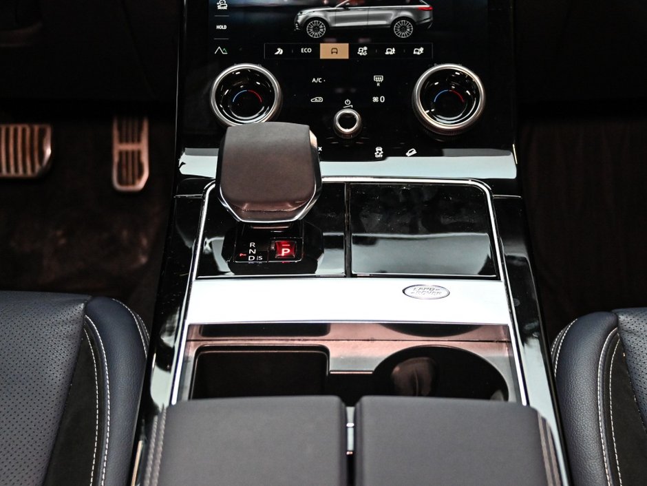 2022 Land Rover Range Rover Velar S-23