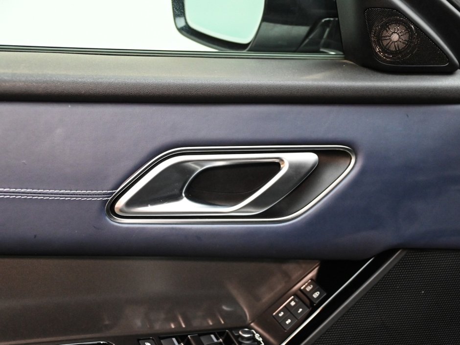 2022 Land Rover Range Rover Velar S-9