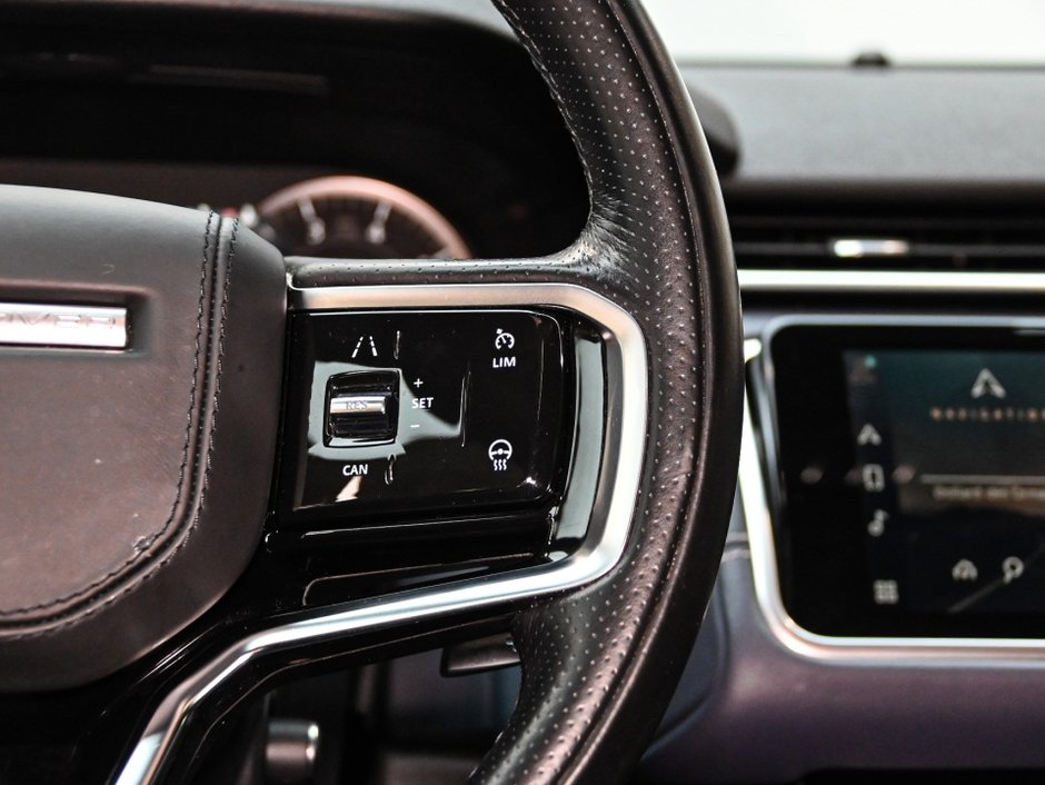 2022 Land Rover Range Rover Velar S-19