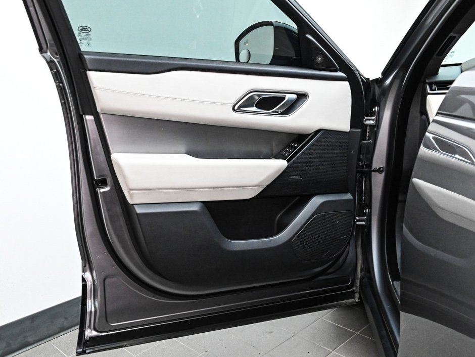 2022 Land Rover Range Rover Velar R-Dynamic S-8