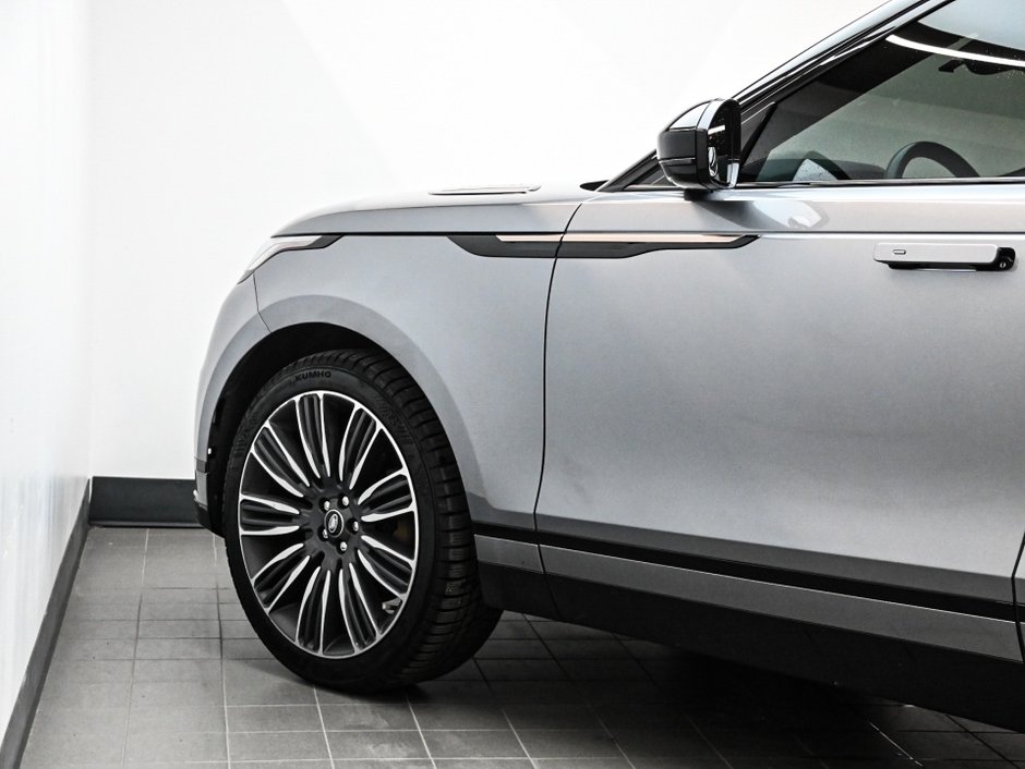 2022 Land Rover Range Rover Velar R-Dynamic S-28