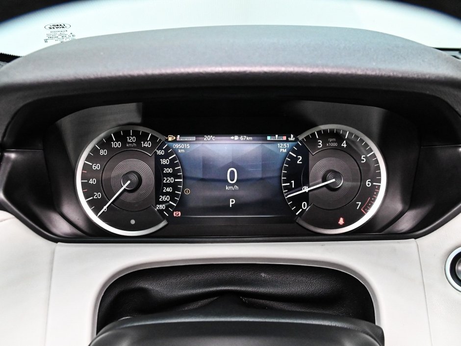 2022 Land Rover Range Rover Velar R-Dynamic S-16
