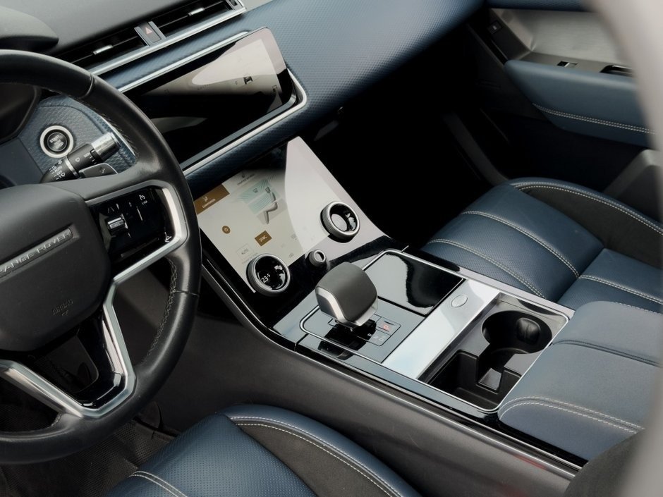 Land Rover Range Rover Velar R-Dynamic S 2023-27